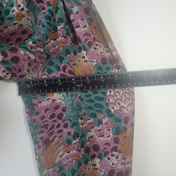 Colorful Patterned Blouse - Picture 7 of 7